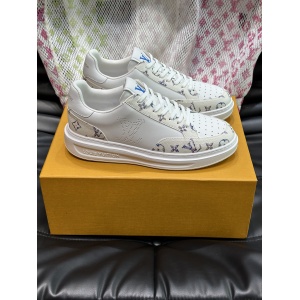 $89.00,Louis Vuitton Sneakers For Men # 295036