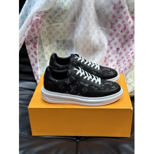 $89.00,Louis Vuitton Sneakers For Men # 295038