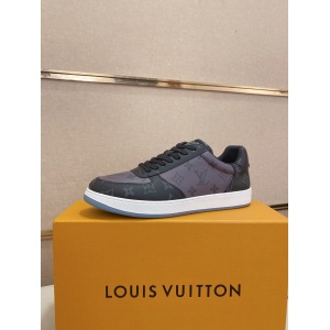 $89.00,Louis Vuitton Sneakers For Men # 295085