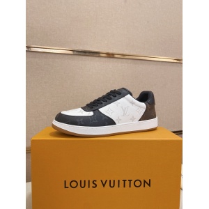 $89.00,Louis Vuitton Sneakers For Men # 295086