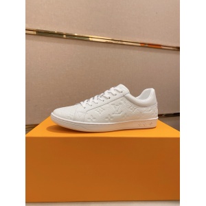 $89.00,Louis Vuitton Sneakers For Men # 295095