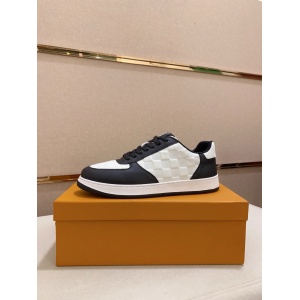 $89.00,Louis Vuitton Sneakers For Men # 295099