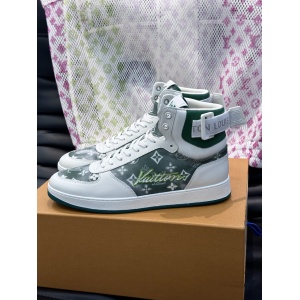 $92.00,Louis Vuitton Sneakers For Men # 295100
