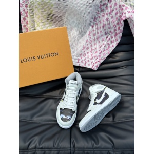 $92.00,Louis Vuitton Sneakers For Men # 295110