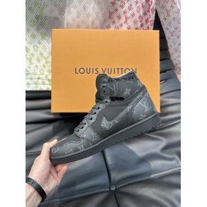 $92.00,Louis Vuitton Sneakers For Men # 295112