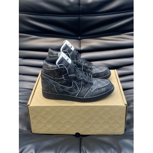 $92.00,Louis Vuitton Sneakers For Men # 295116