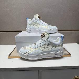 $89.00,Versace Casual Sneakers For Men # 295161