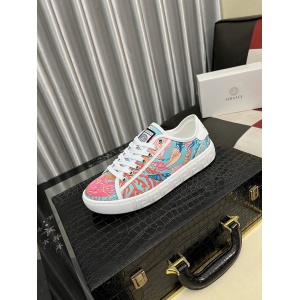 $89.00,Versace Casual Sneakers For Men # 295172
