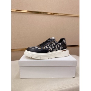 $89.00,Dior Casual Sneakers For Men # 295241
