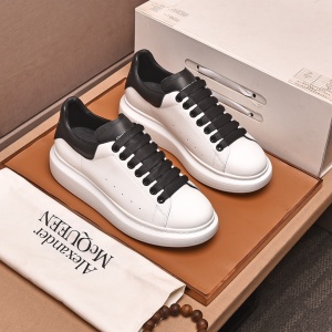 $92.00,Alexander McQueen Casual Sneakers For Men # 295248