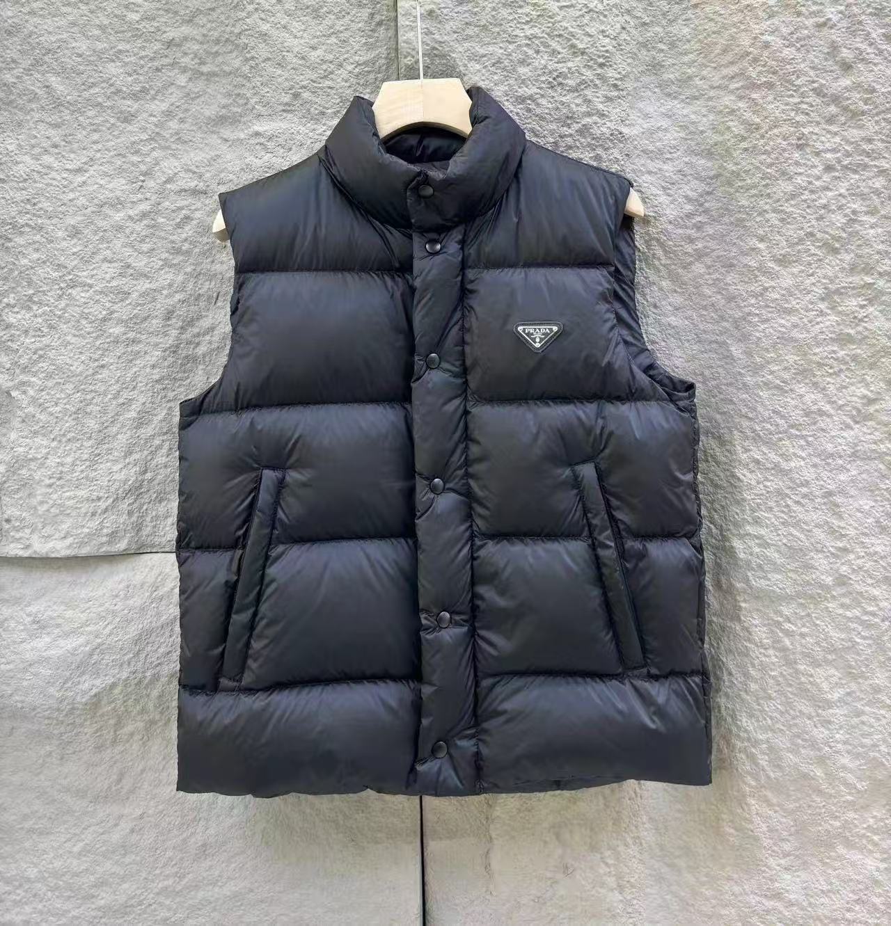 Prada Vest Down Jackets For Men # 294135