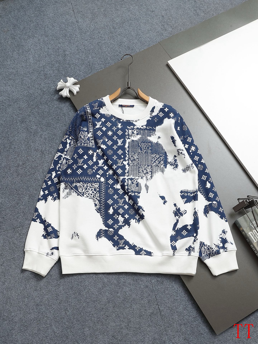 Louis Vuitton Sweatshirts For Men # 294283