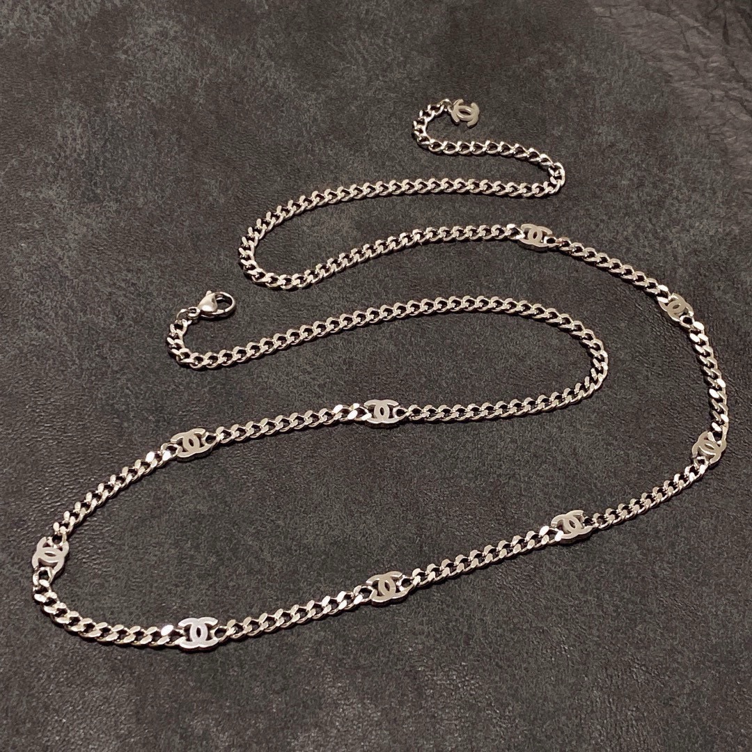 Chanel Necklace For Women # 294589