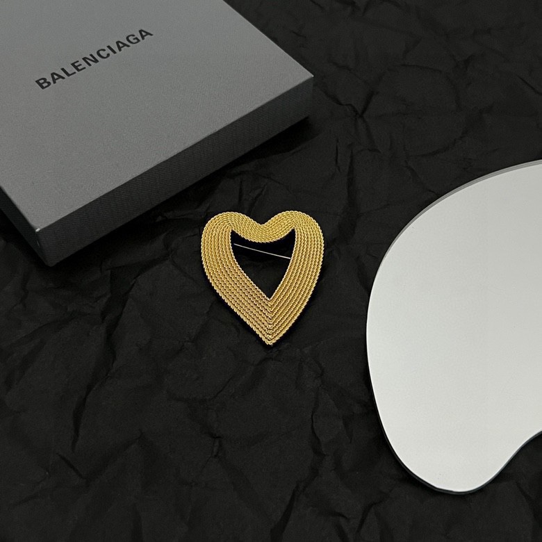 Balenciaga Brooch For Women # 294667