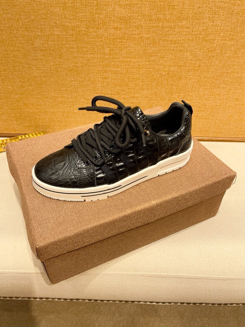 Gucci Sneakers For Men # 294932