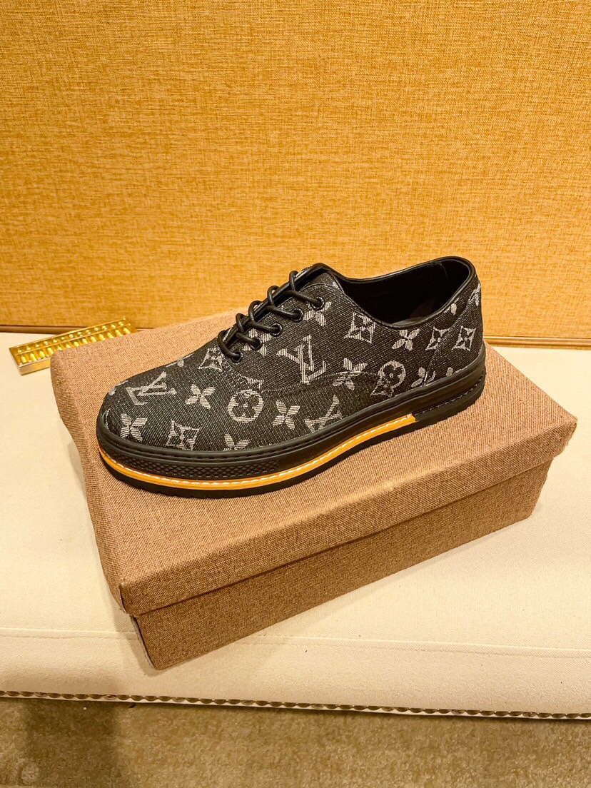 Louis Vuitton Sneakers For Men # 295070
