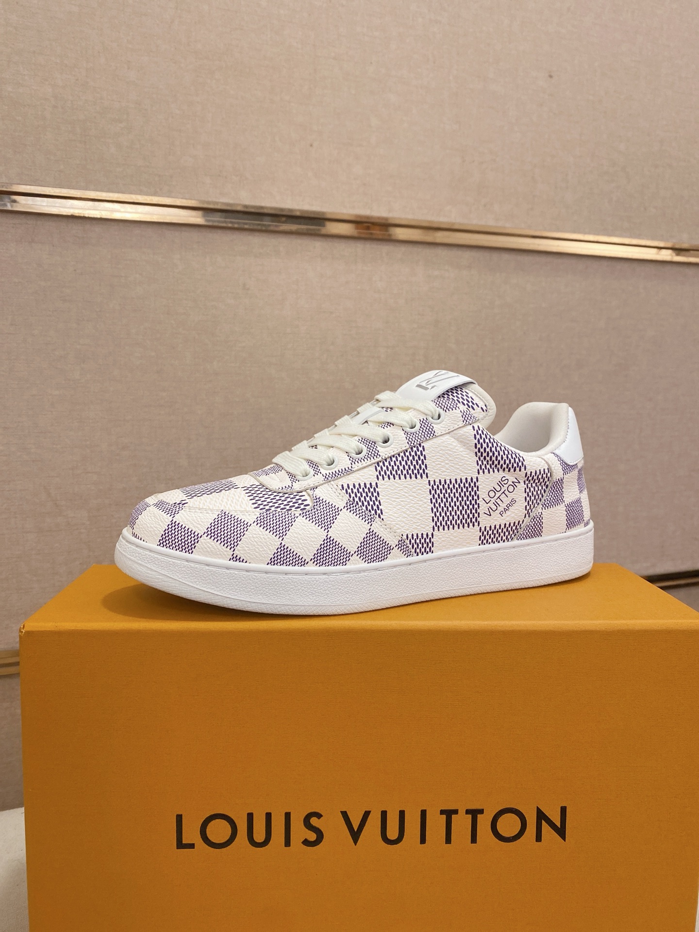 Louis Vuitton Sneakers For Men # 295084