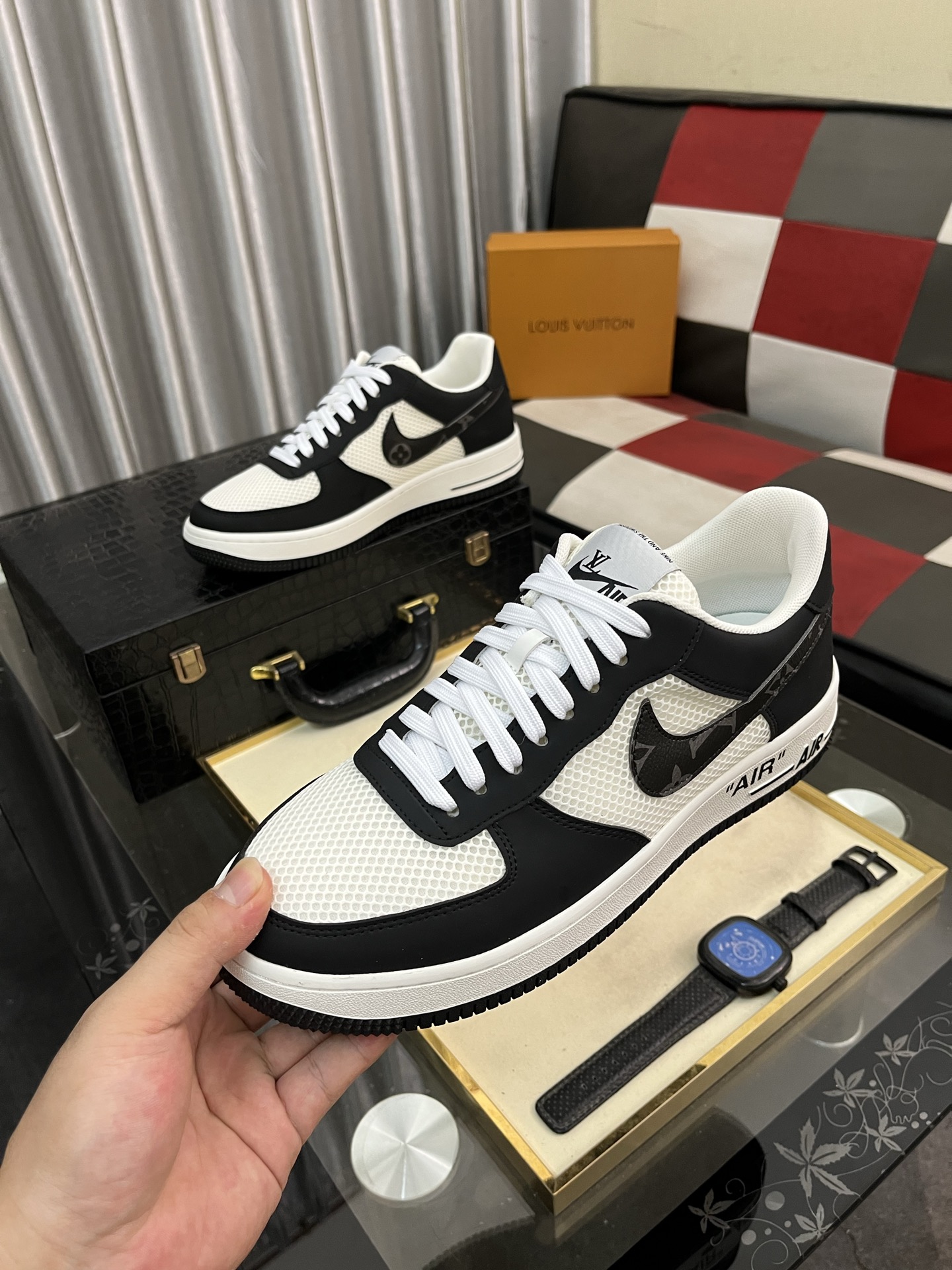 Louis Vuitton Sneakers For Men # 295149