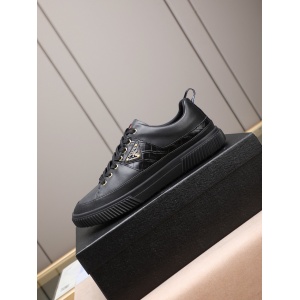 $89.00,Prada Casual Sneakers For Men # 295406