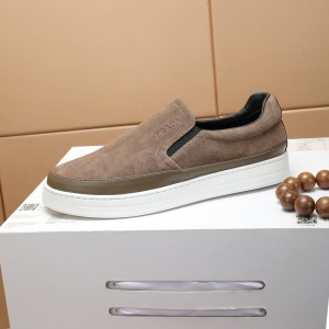 $89.00,Prada Casual Sneakers For Men # 295482