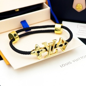 $29.00,Louis Vuitton Bracelet For Women # 295519