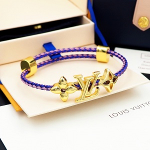 $29.00,Louis Vuitton Bracelet For Women # 295520