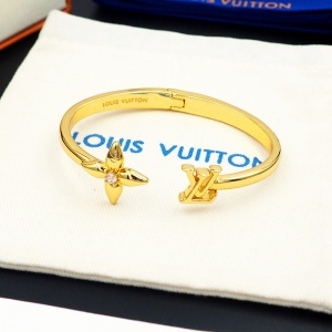 $29.00,Louis Vuitton Bangle For Women # 295542
