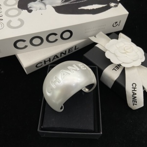 $29.00,Chanel Bangle For Women # 295543