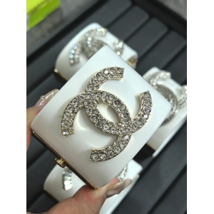 $32.00,Chanel Bangle For Women # 295561
