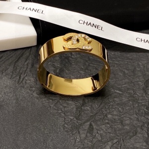 $29.00,Chanel Bracelet For Women # 295607