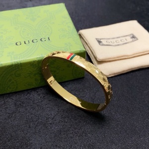 $32.00,Gucci Bracelet For Women # 295618