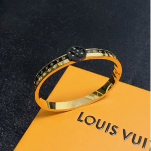 $32.00,Louis Vuitton Bangle For Women # 295642