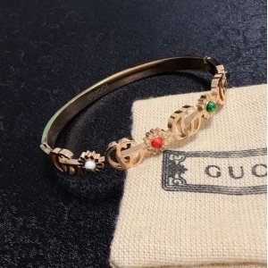$29.00,Gucci Bangle For Women # 295758