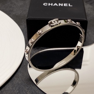 $29.00,Chanel Bangle For Women # 295856