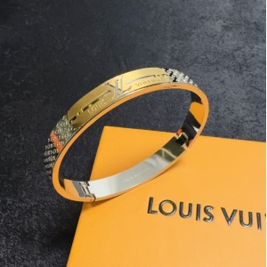 $29.00,Louis Vuitton Bangle For Women # 295871