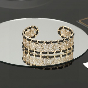 $29.00,Chanel Bangle For Women # 295895