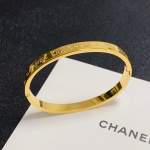 $29.00,Chanel Bangle For Women # 295906