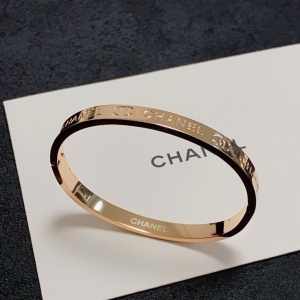 $29.00,Chanel Bangle For Women # 295907