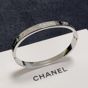 $29.00,Chanel Bangle For Women # 295908