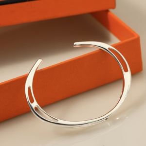 $29.00,Hermes Bangle For Women # 295914