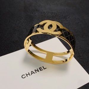 $29.00,Chanel Bangle For Women # 295919