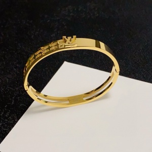 $29.00,Louis Vuitton Bangle For Women # 295920