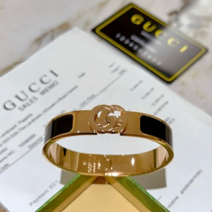 $29.00,Gucci Bangle For Women # 295922
