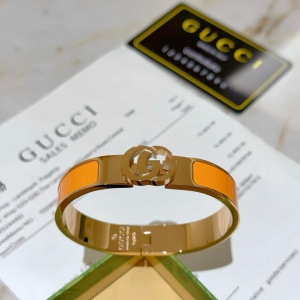 $29.00,Gucci Bangle For Women # 295924