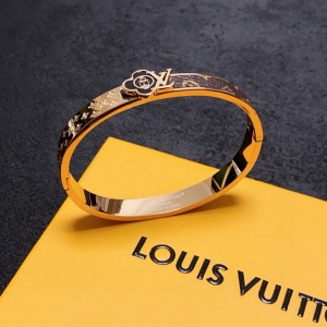 $29.00,Louis Vuitton Bangle For Women # 295963