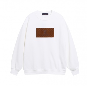 $42.00,Louis Vuitton Sweatshirts For Men # 296383