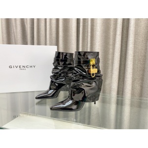 $165.00,Givenchy Boots For Women # 296458