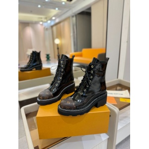 $179.00,Louis Vuitton Boots Unisex # 296480