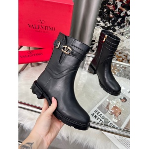 $165.00,Valentino Boots For Women # 296484