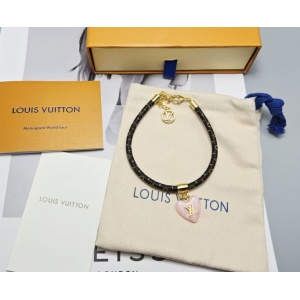 $29.00,Louis Vuitton Bangle For Women # 296571
